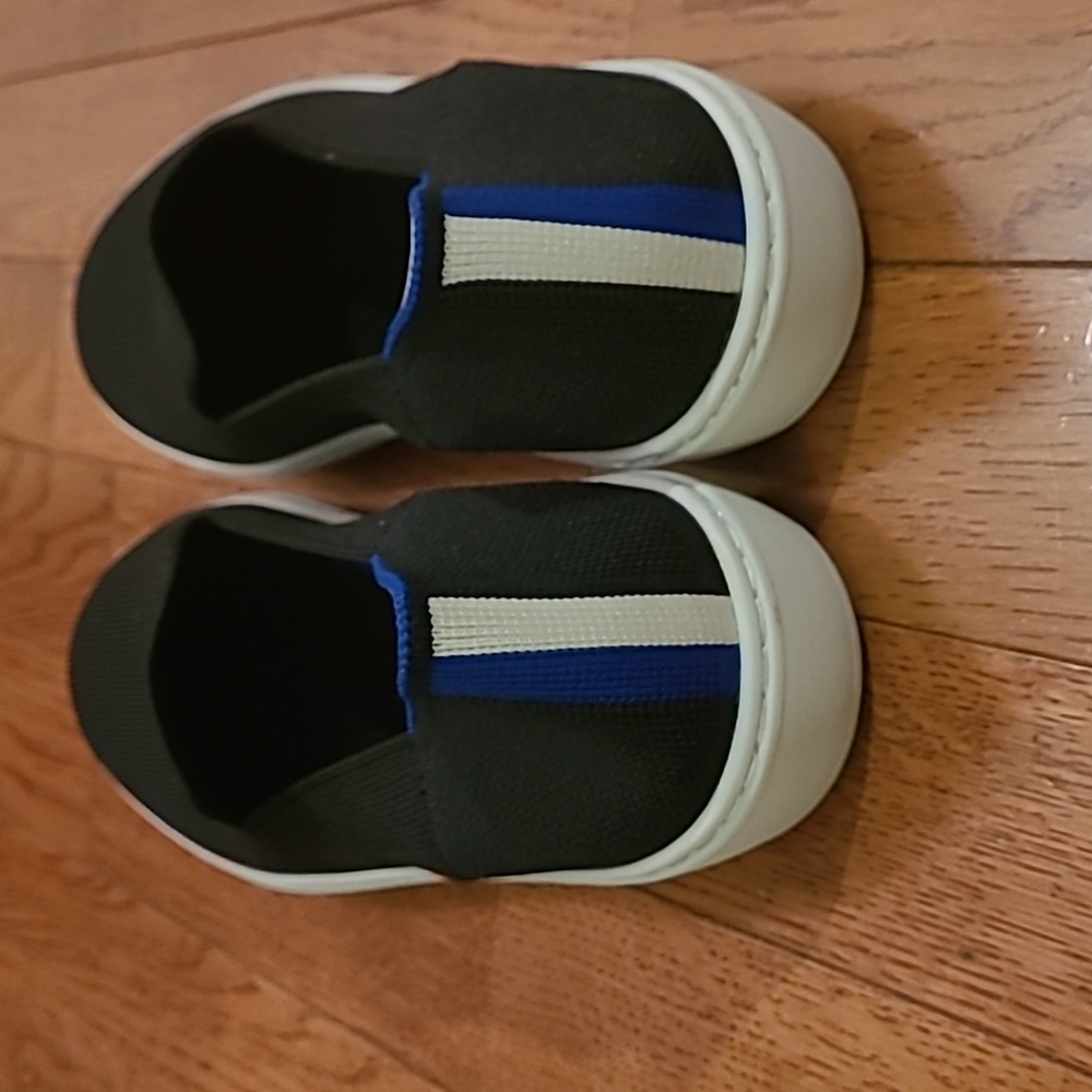 Rothy's Shoes - Picture 3 of 5